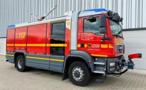Feuerwehr Alpen optimiert Einsatzmöglichkeiten des Tanklöschfahrzeugs