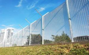 Die betrieblichen Außengrenzen besser schützen: Neue Vornorm für Perimeterschutz