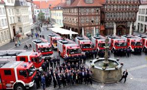 Zehn plus sechs Neue für Niedersachsens Feuerwehren