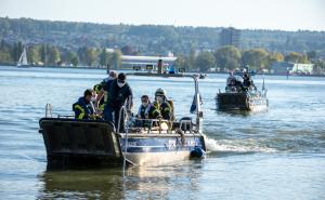 Gemeinsam doppelt stark: DLRG und THW bei Hochwasserübung am Bodensee