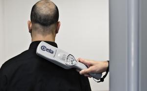 CEIA Handmetalldetektoren für schnelle, präzise und zuverlässige Personenkontrollvorgänge