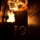 Photo: Feuerwehren üben im Brandcontainer