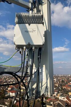 HMF testet mehrzelliges LTE-Netzwerk für die Öffentliche Sicherheit in Ungarn