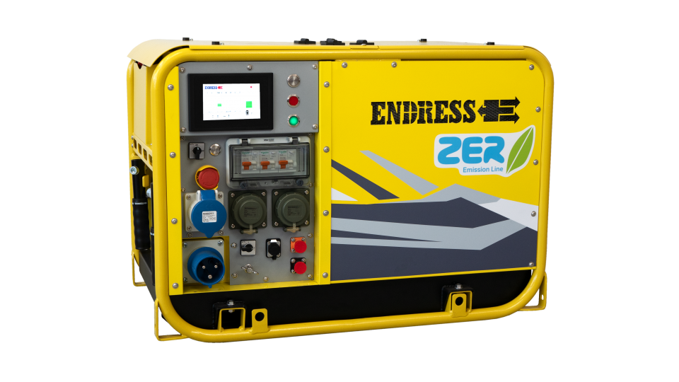 ENDRESS präsentiert den innovativen Energiespeicher EES 8.0 im DIN-Format.