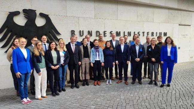 Umsetzungsbeirat Nationale Plattform Resilienz: Erstes Treffen in Berlin